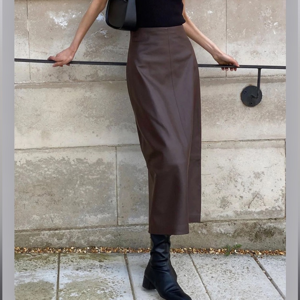 Commense Essential Leather Slit Midi Skirt